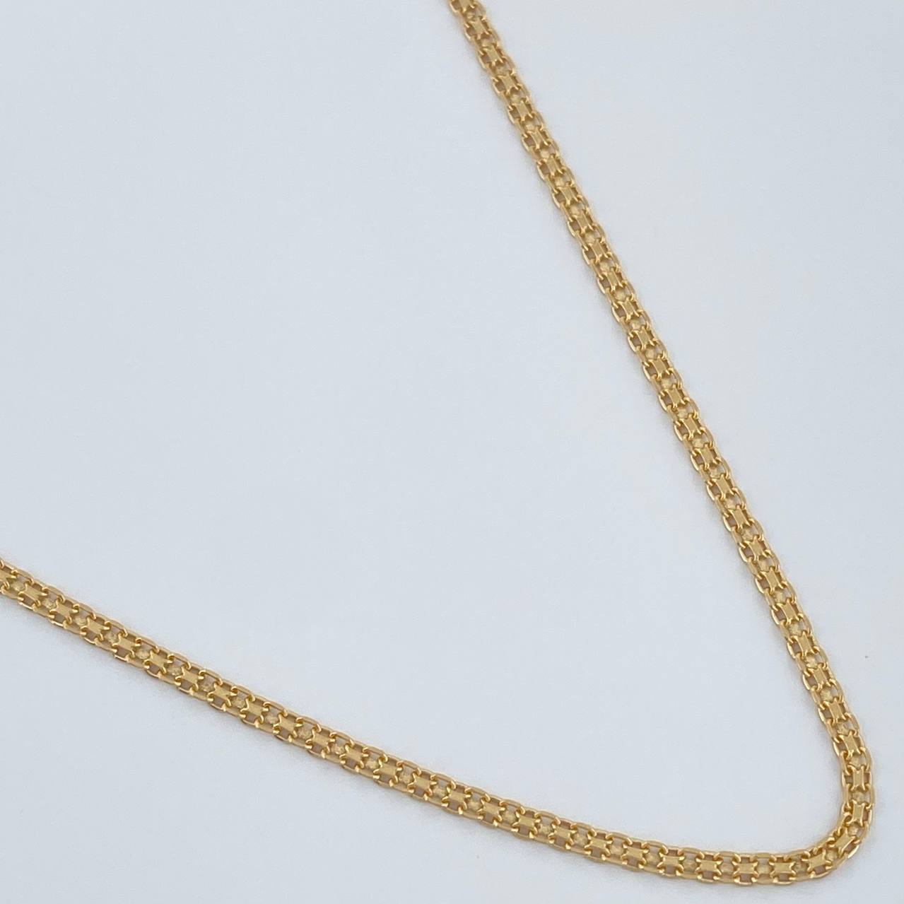 Cadena China 2.3gr / 42cm / 1.46mm Oro Amarillo +1 18K &