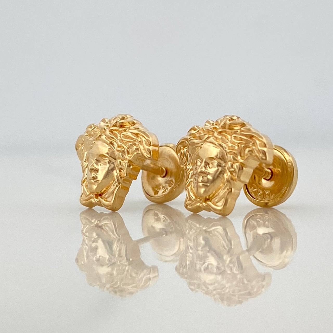 Topos Medusa 1.3gr / 3.3mm Oro Amarillo 18K %