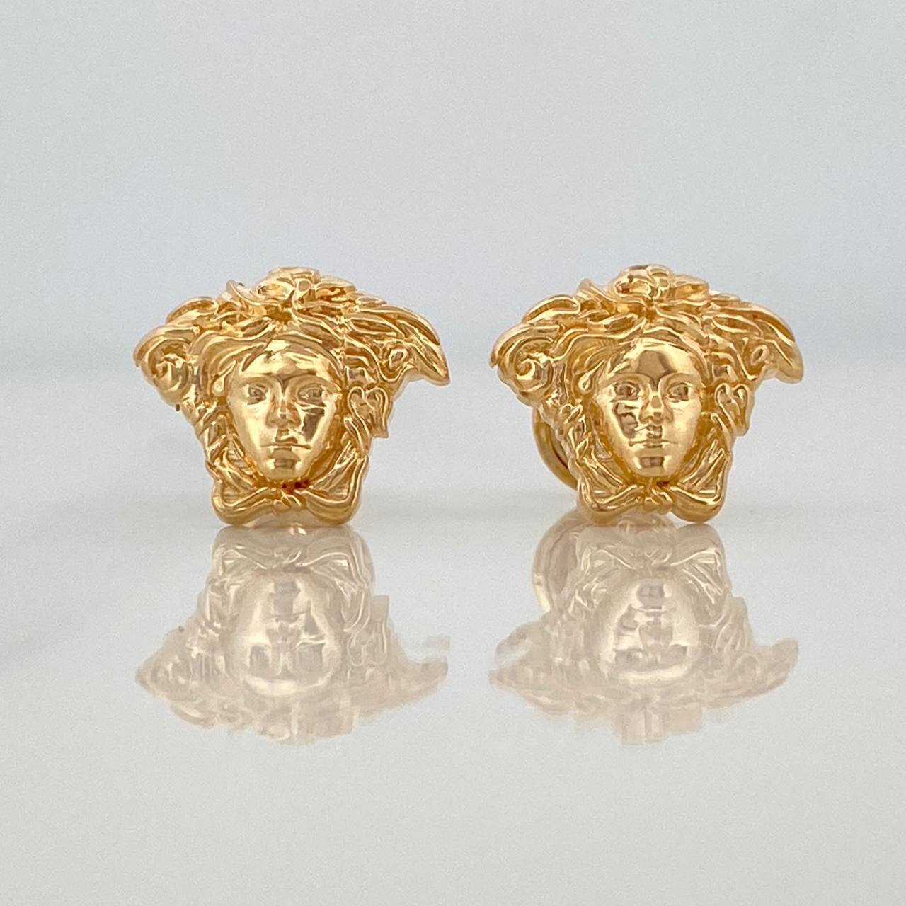 Topos Medusa 1.25gr / 3mm Oro Amarillo 18K %