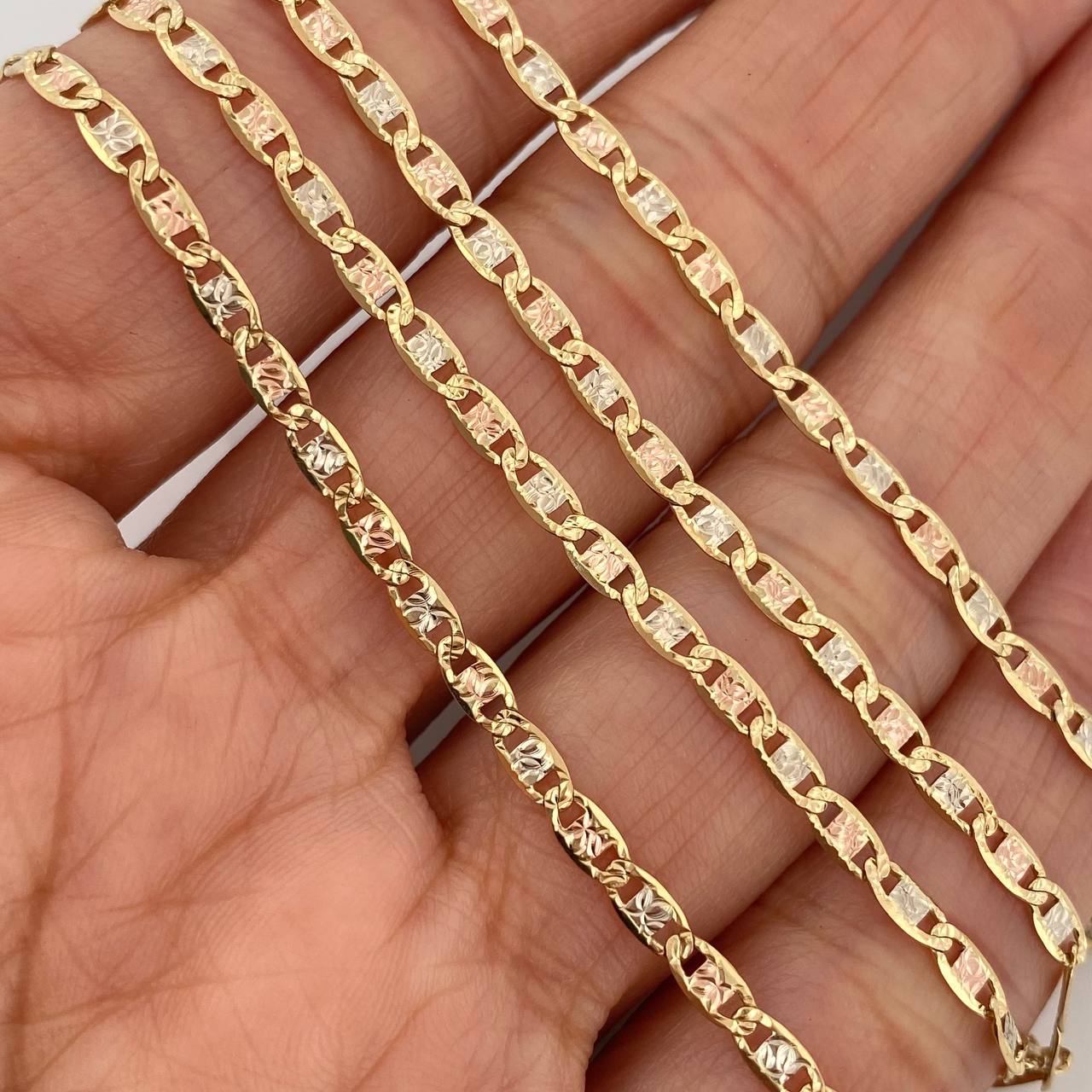 Cadena Escalera Plana 6 g / 50 cm / 2 mm Tres Oros 18K