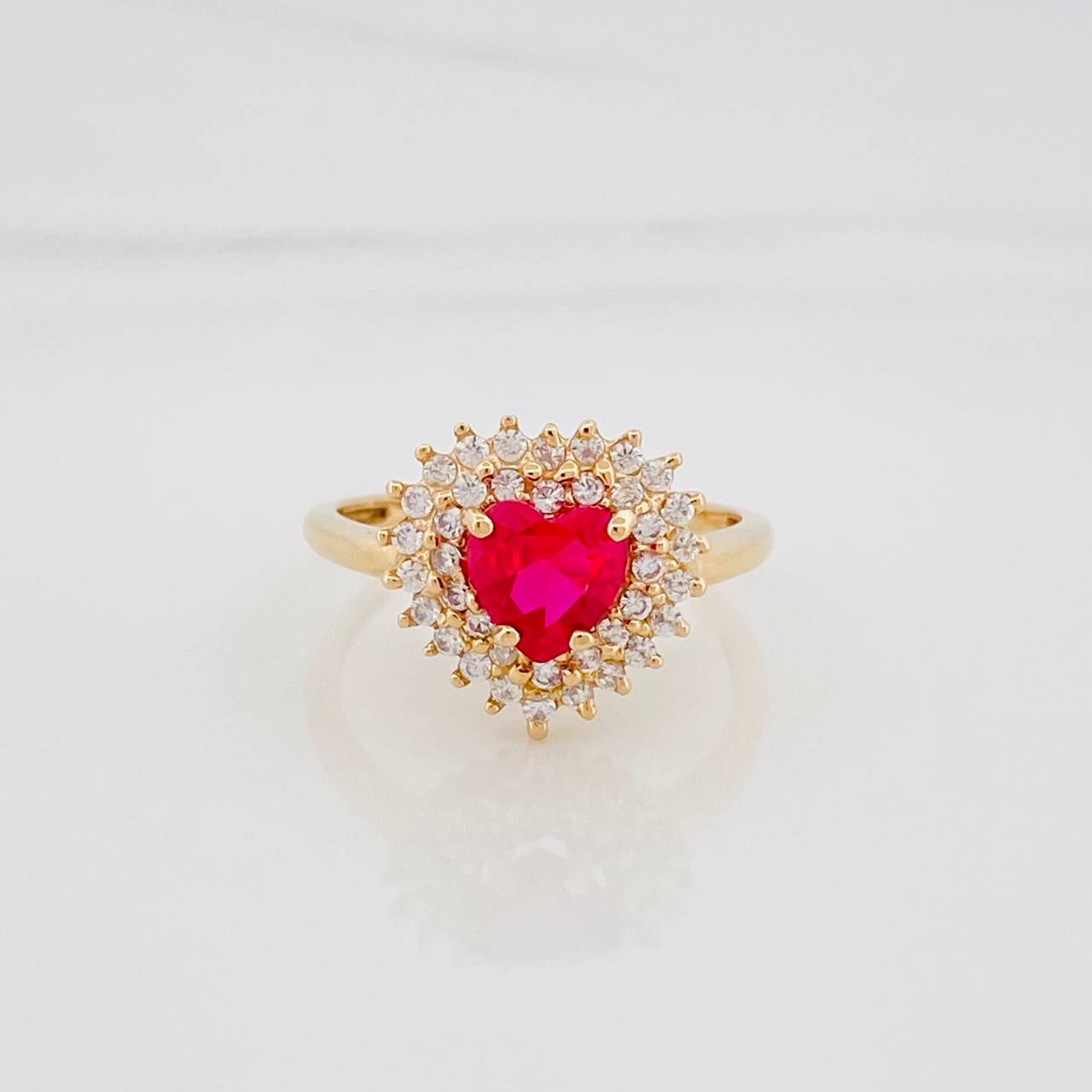 Anillo Corazon Tupido 3.05 g / T6 Oro Amarillo 18K
