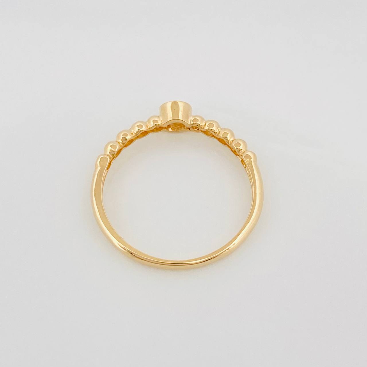Anillo Solitario Bisel Esfera 1.8 g / T7 Oro Amarillo 18K