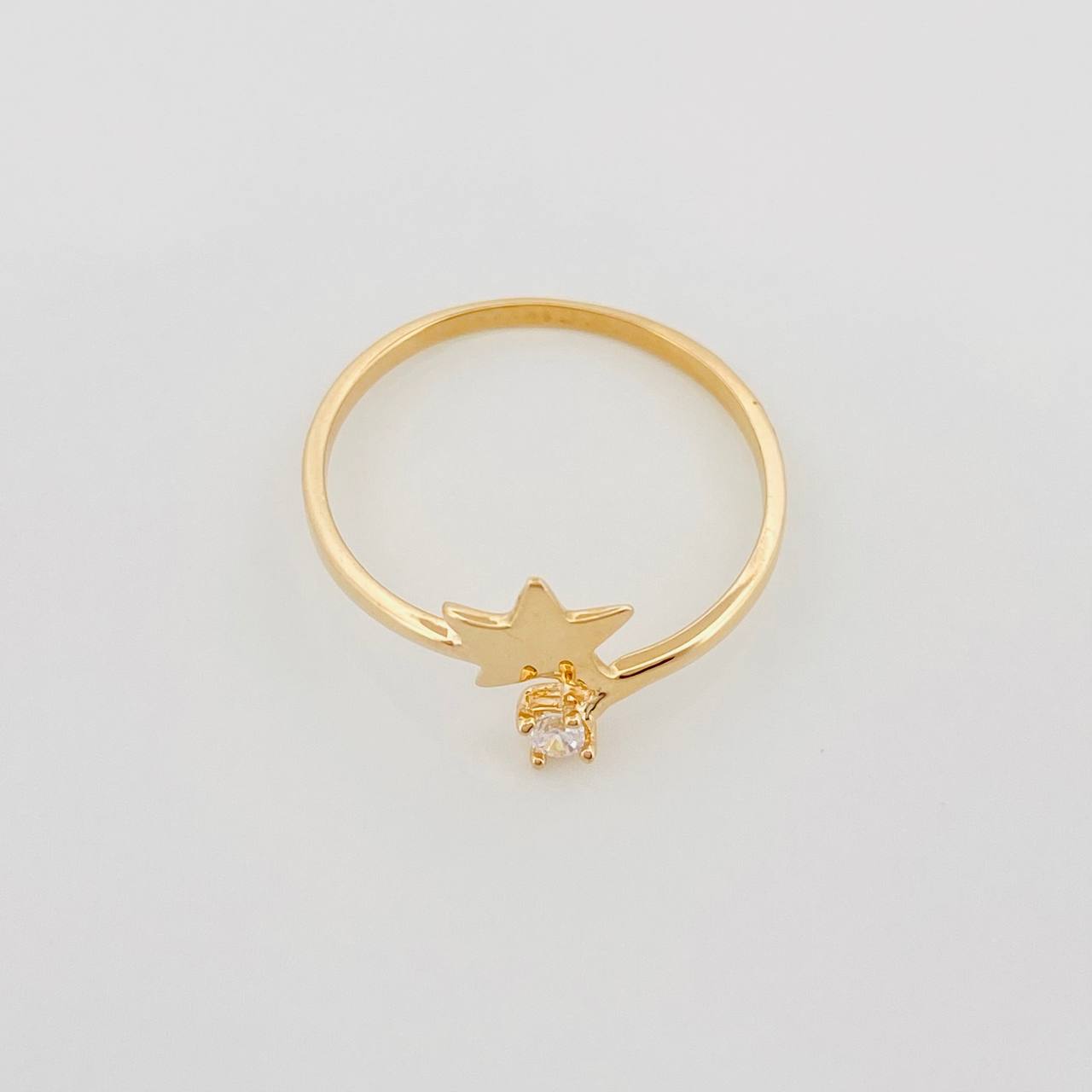 Anillo Estrella 1.45 g / T7 1/4 Oro Amarillo 18K