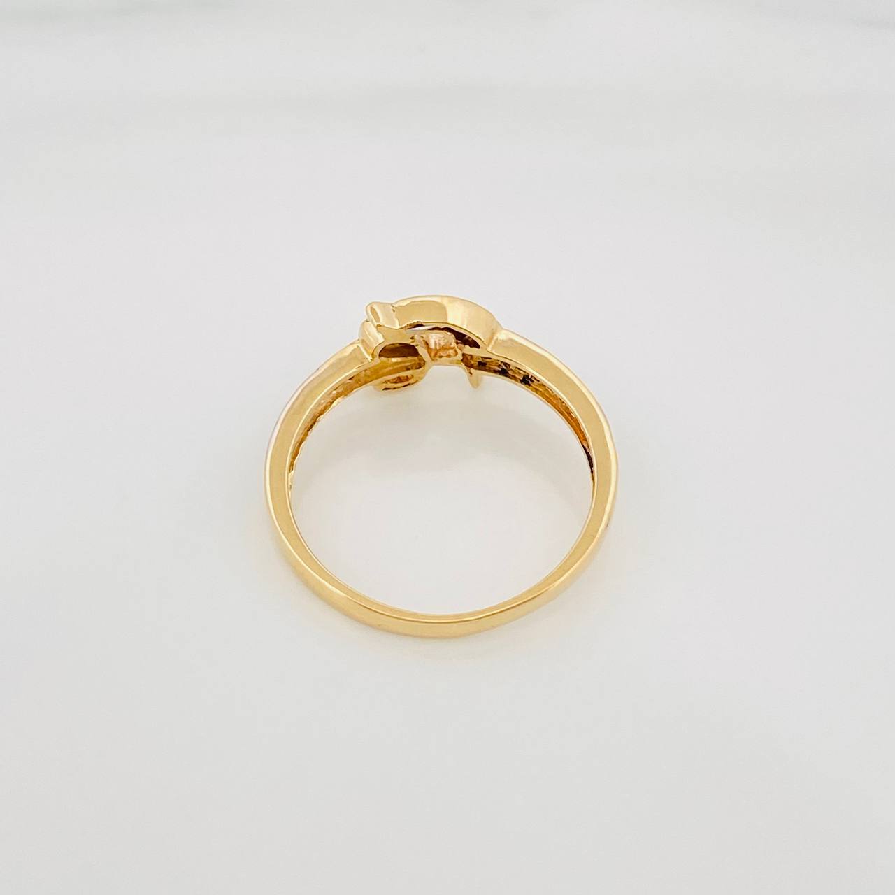 Anillo Fe 2.2 g / T6 1/2 Dos Oros Amarillo Blanco 18K