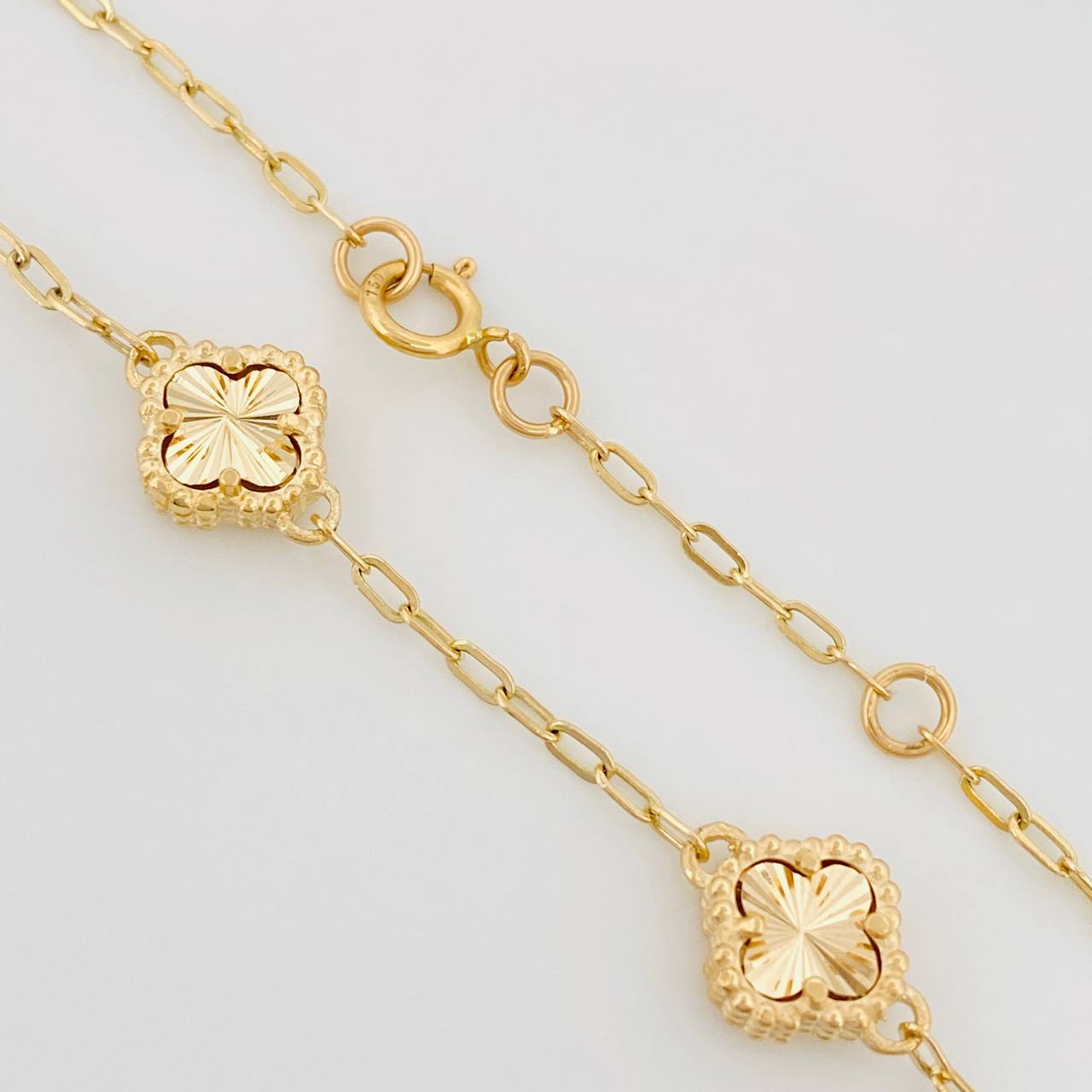 Pulso Aro Seguido Trebol 3.65 g / 17.5 cm / 1 mm Oro Amarillo 18K