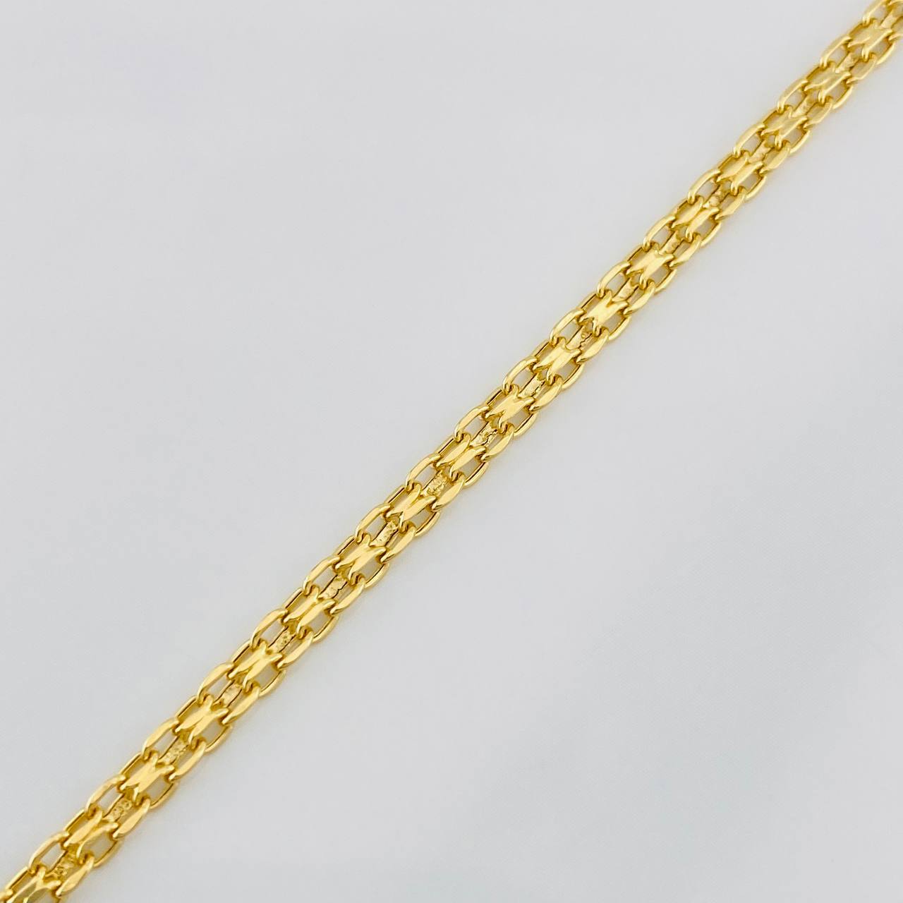 Pulso Chino 1.9g / 18.2cm / 2.9mm Oro Amarillo 18K