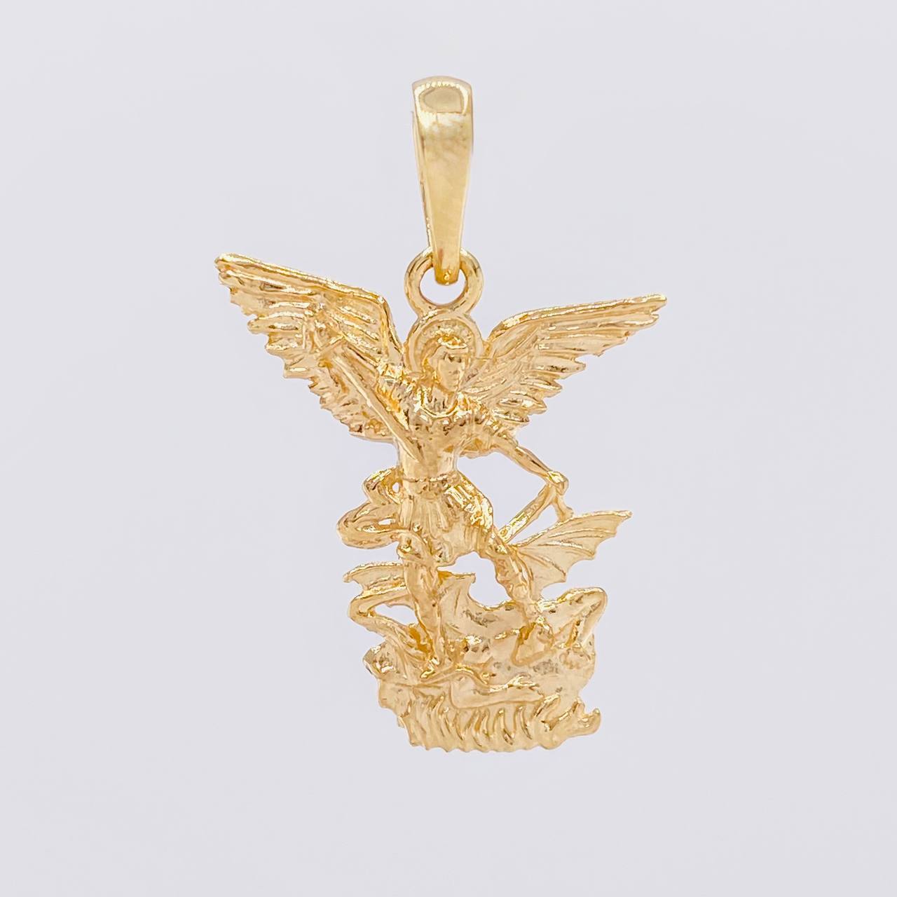 Dije San Miguel Arcangel 2.35g / 2.6cm Oro Amarillo 18K