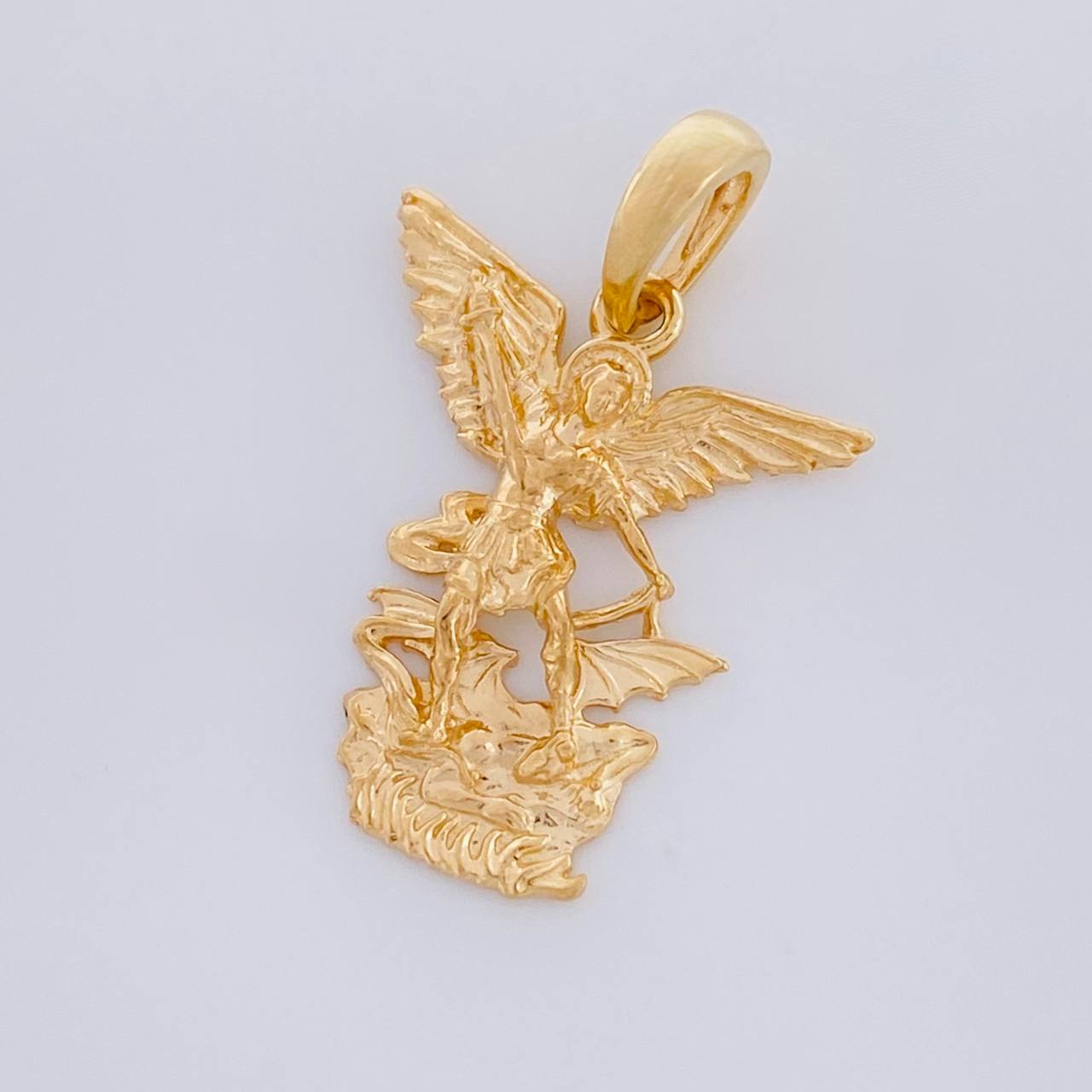 Dije San Miguel Arcangel 2.35g / 2.6cm Oro Amarillo 18K