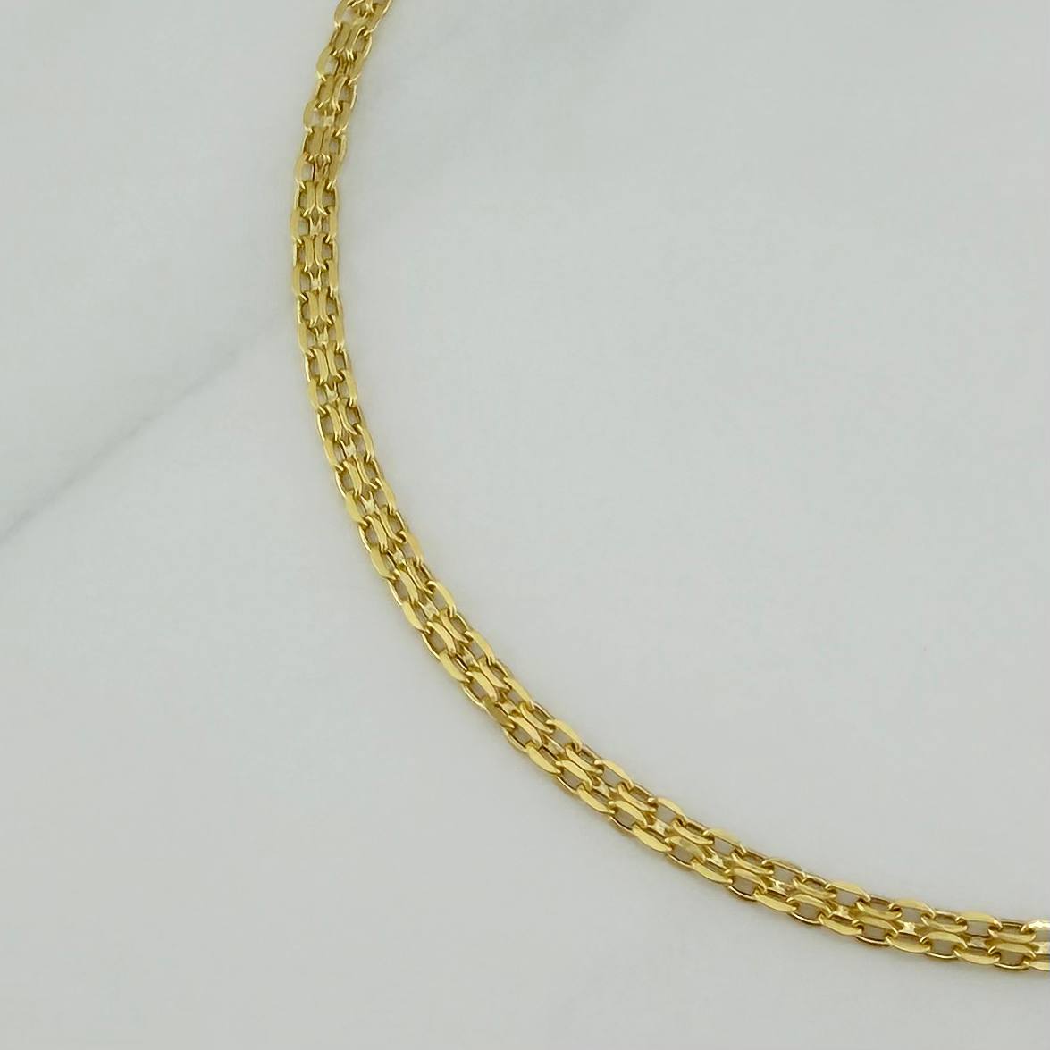 Pulso Chino 1.35 g / 19 cm / 2.4 mm Oro Amarillo 18K