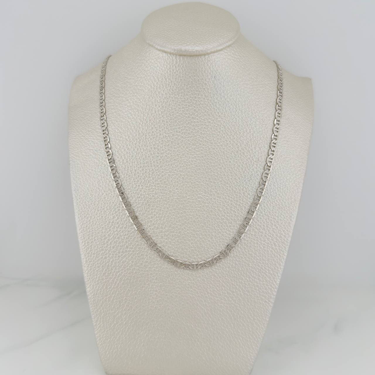 Cadena Escalera Plana 13.65 g / 60.5 cm / 3.5 mm Oro Blanco 18K