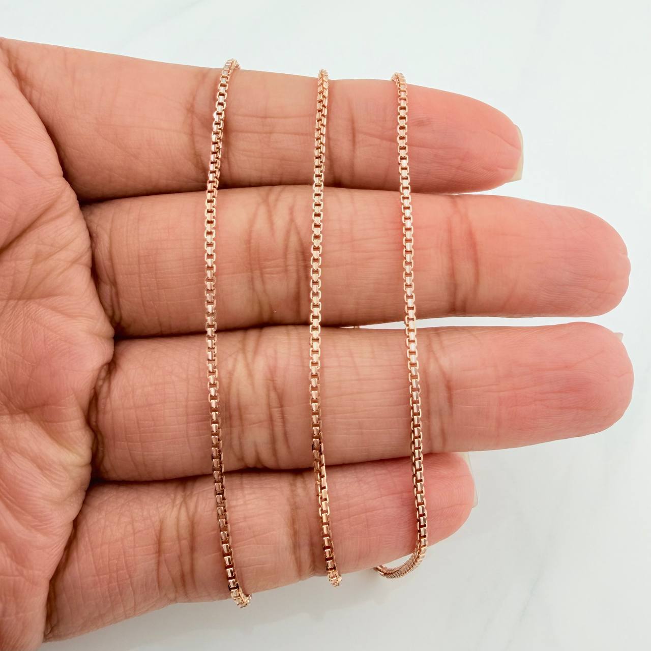 Cadena Veneciana 6.05 g / 60.8 cm / 1.3 mm Dos Oros Blanco Rosa 18K