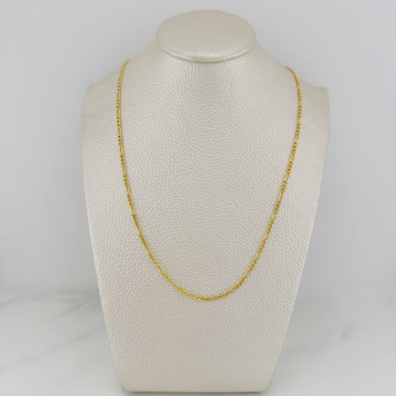 Cadena Figaro 3.45 g / 60.1 cm / 2.17 mm Oro Amarillo 18K