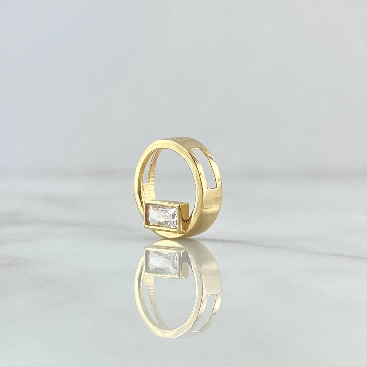 Dije Rectangulo En Aro 1.25gr / 1cm / Liso Circon Blanco Oro Amarillo 18K *