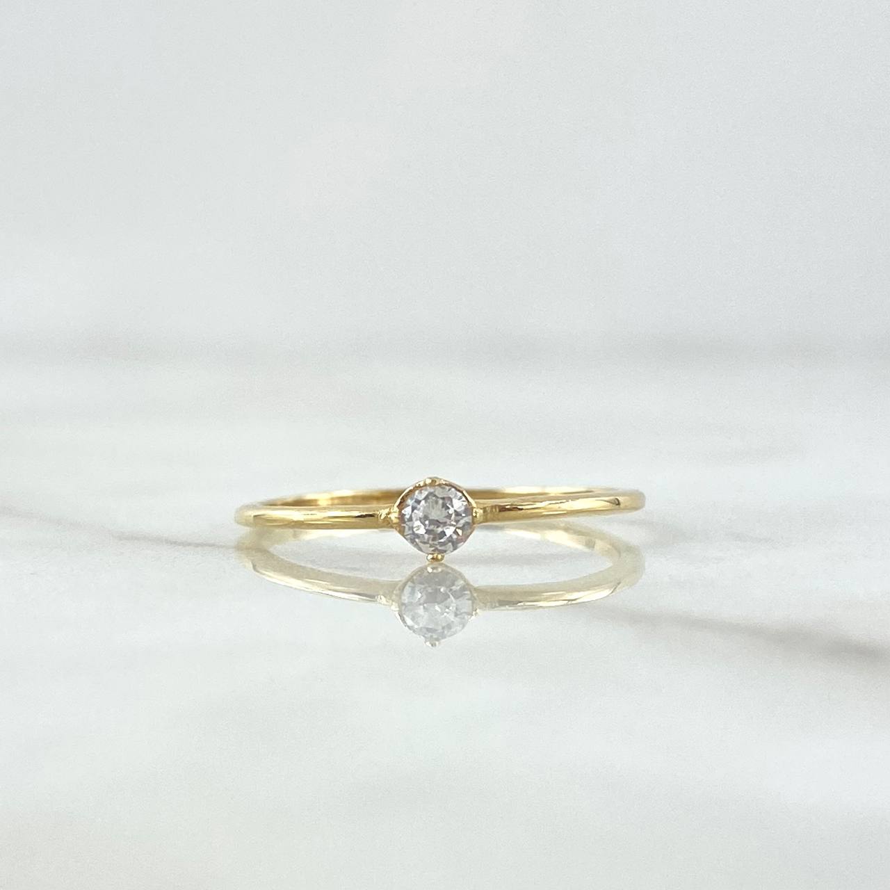 Anillo Solitario Fino 1.05gr / T6  / Circon Blanco Oro Amarillo 18K