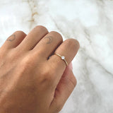 Anillo Solitario Fino 1.05gr / T6  / Circon Blanco Oro Amarillo 18K