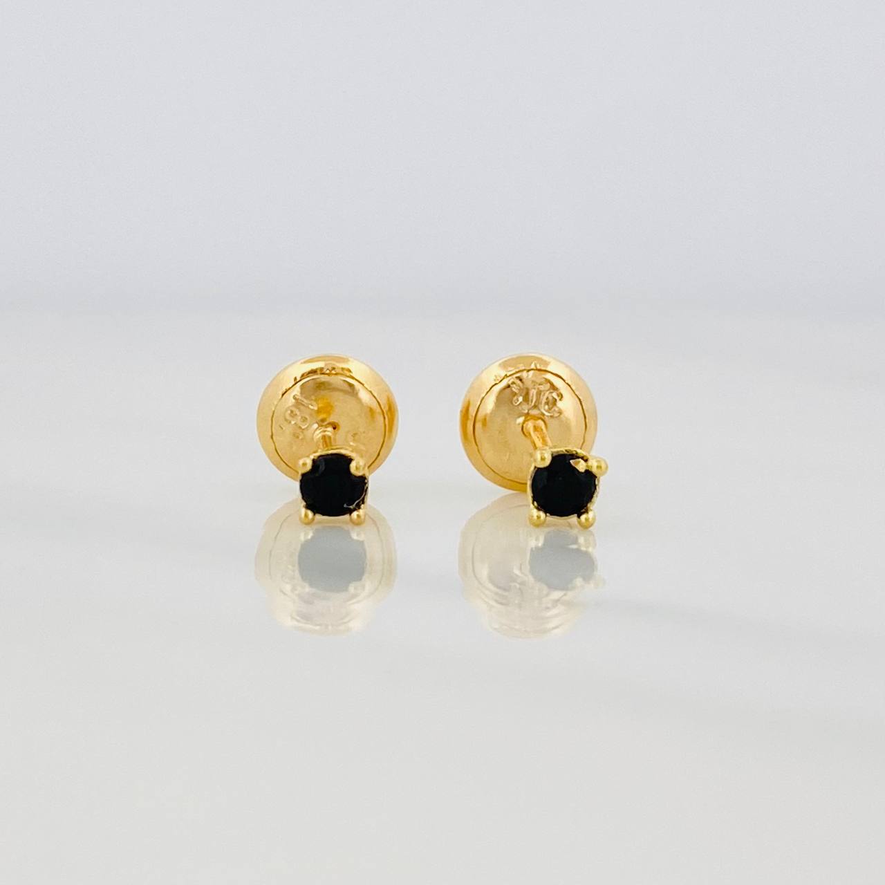Topos Cuatro Garras 0.6g / 3mm Oro Amarillo 18K
