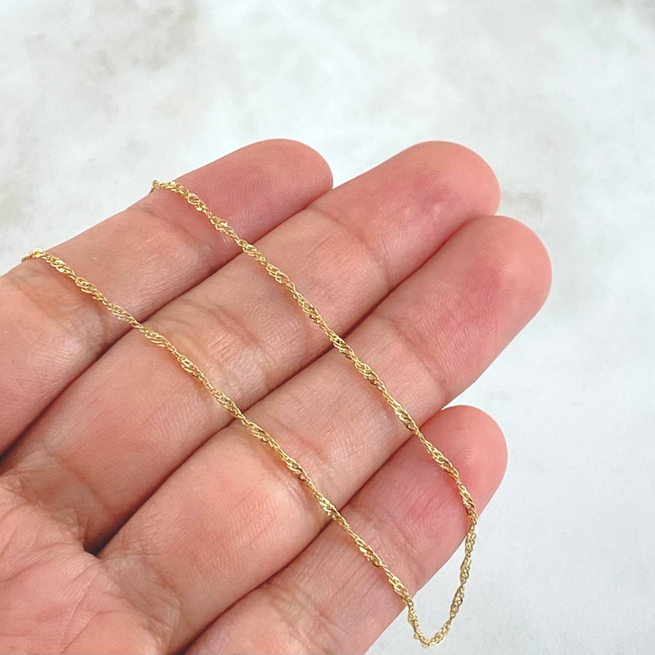 Cadena Singapur 2.25gr / 65cm / 1.3mm Oro Amarillo +3 18K
