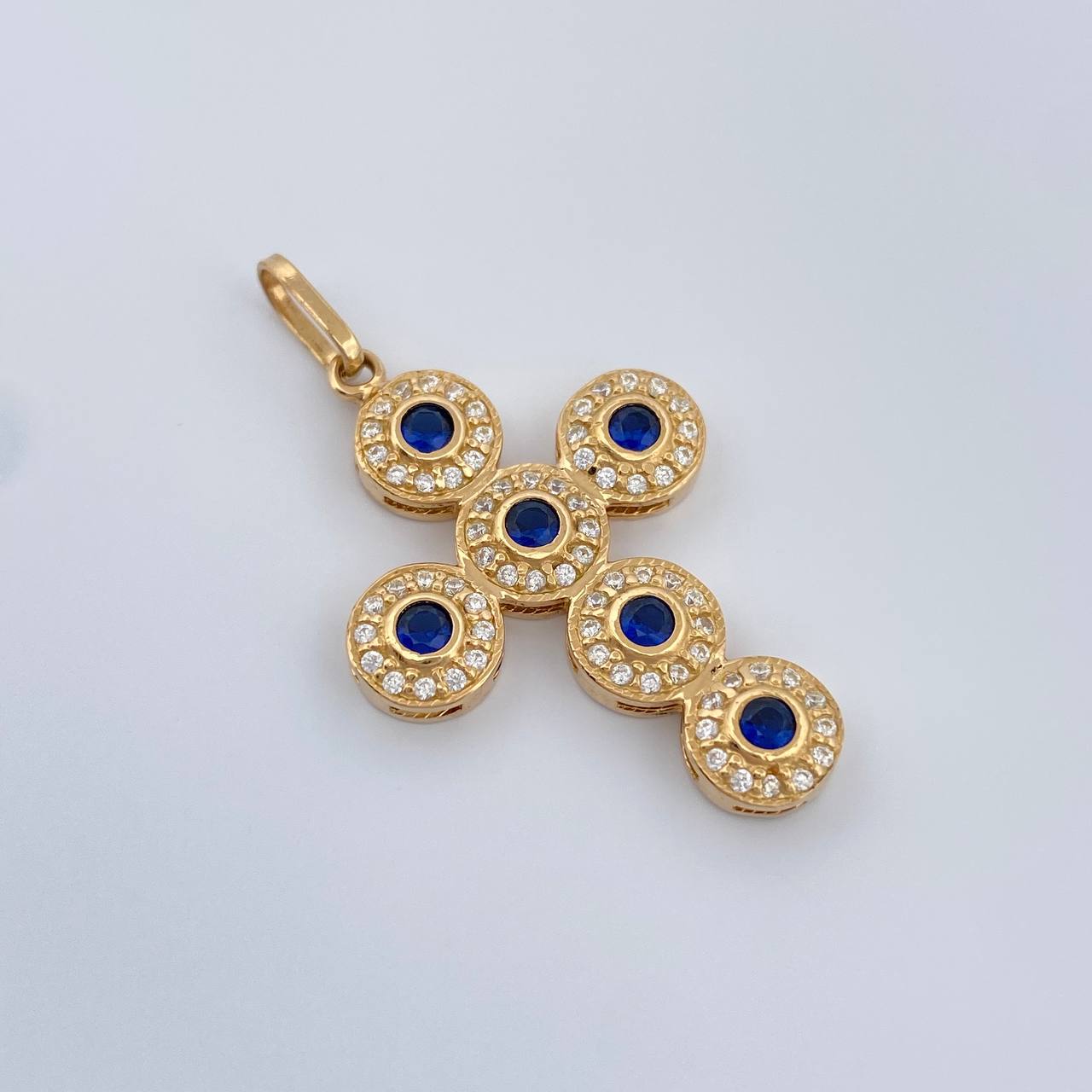 Dije Cruz Tupida 4.3gr / 3.7cm / Oro Amarillo 18K %