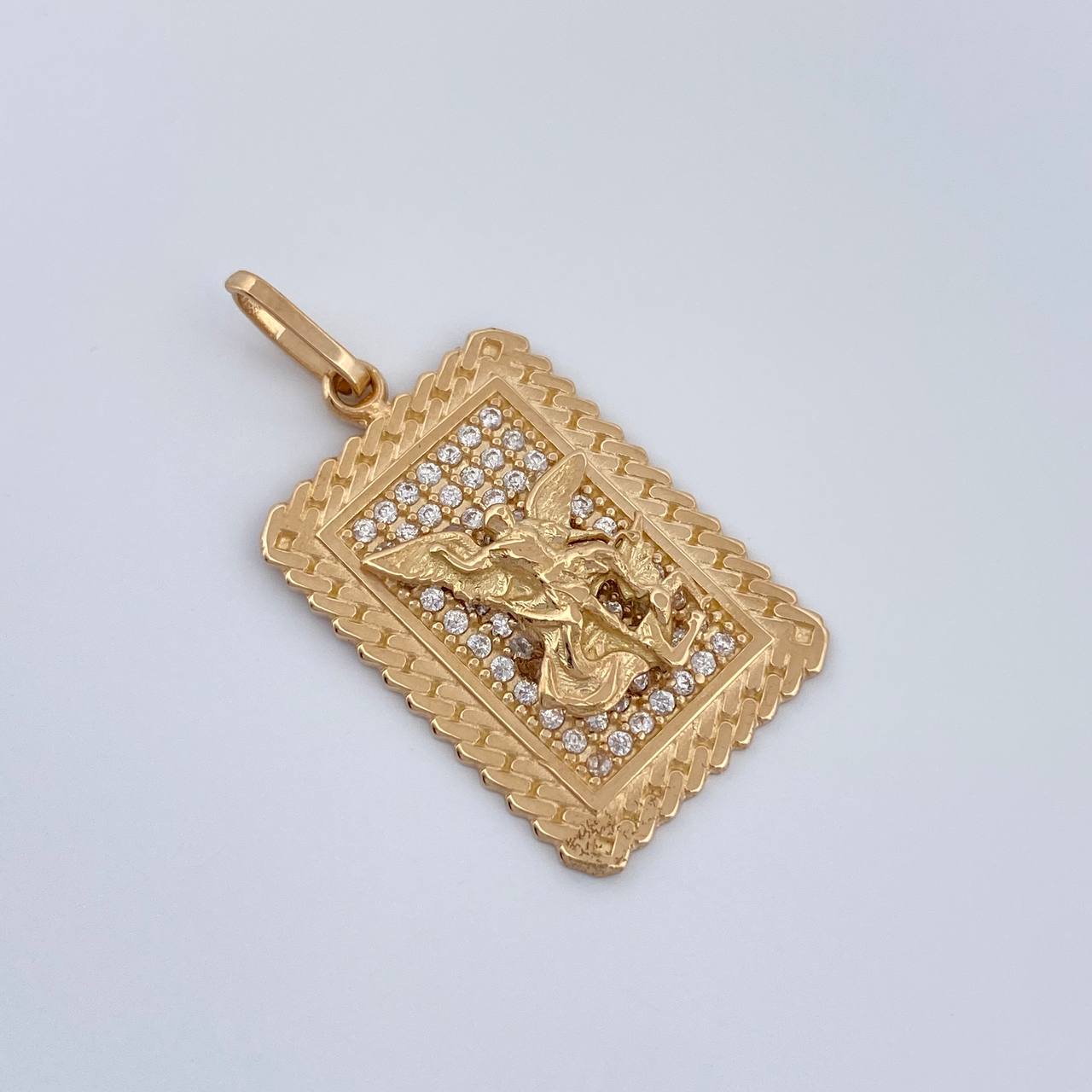 Dije San Miguel 3.5gr / 2.9cm / Oro Amarillo 18K &