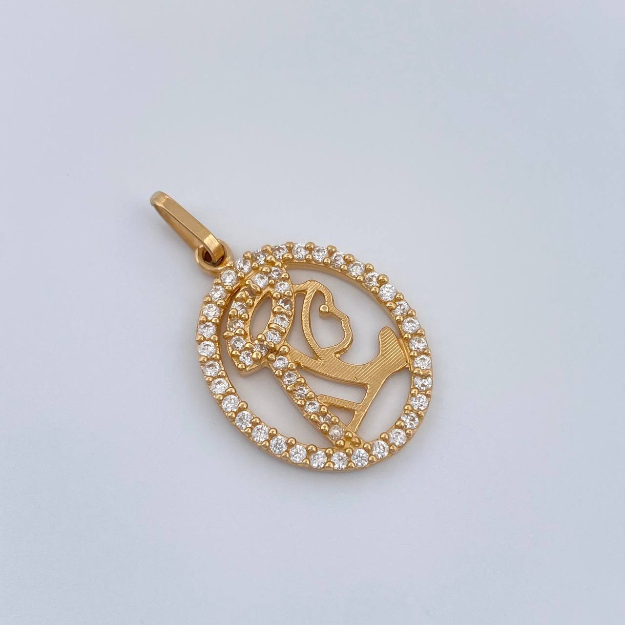 Dije Virgen Maria 2.2gr / 2.7cm / Oro Amarillo 18K %