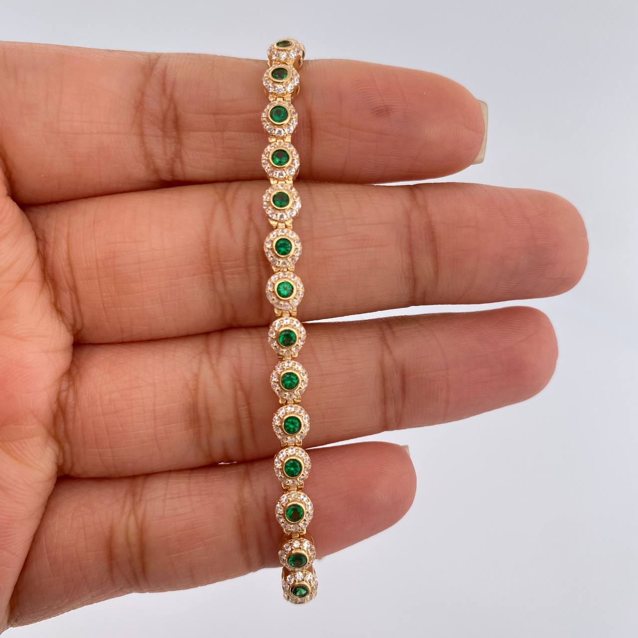 Pulso Tennis 8.35gr / 16.7cm / 4.3mm Oro Amarillo 18K %