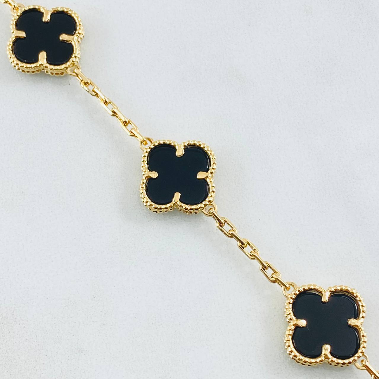 Pulso Trebol Onix Negro 11gr / 17cm / Oro Amarillo Nac.Esp. 18K *