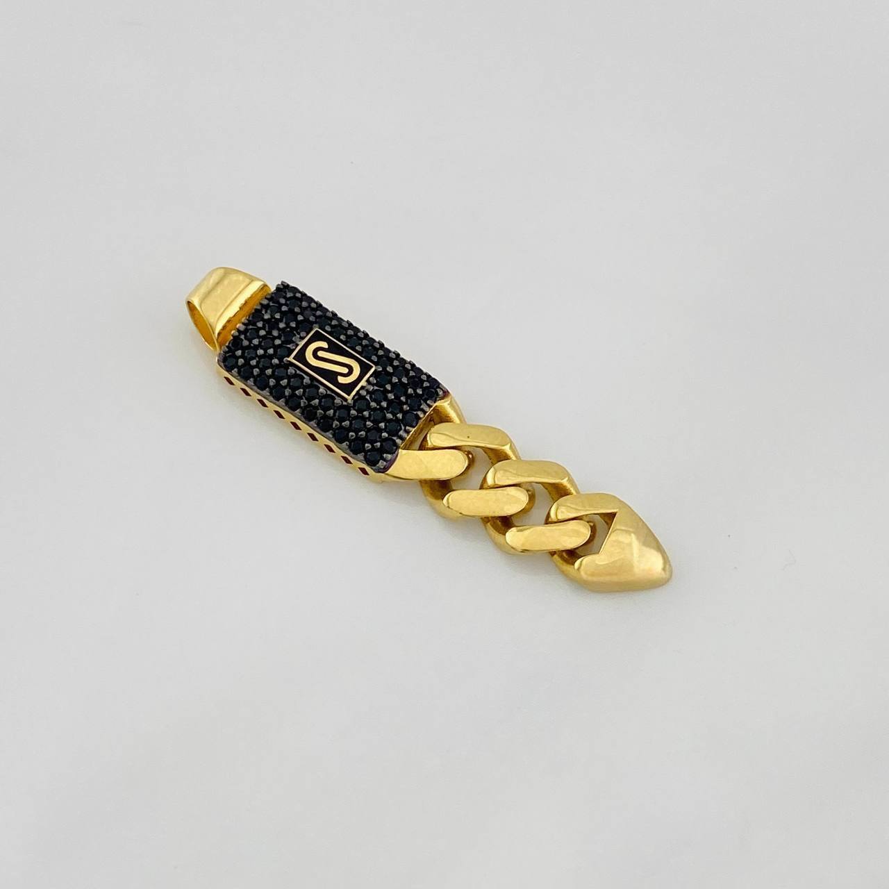 Dije Cubana Infinito 2.75g / 4cm Dos Oros Negro Amarillo 18K