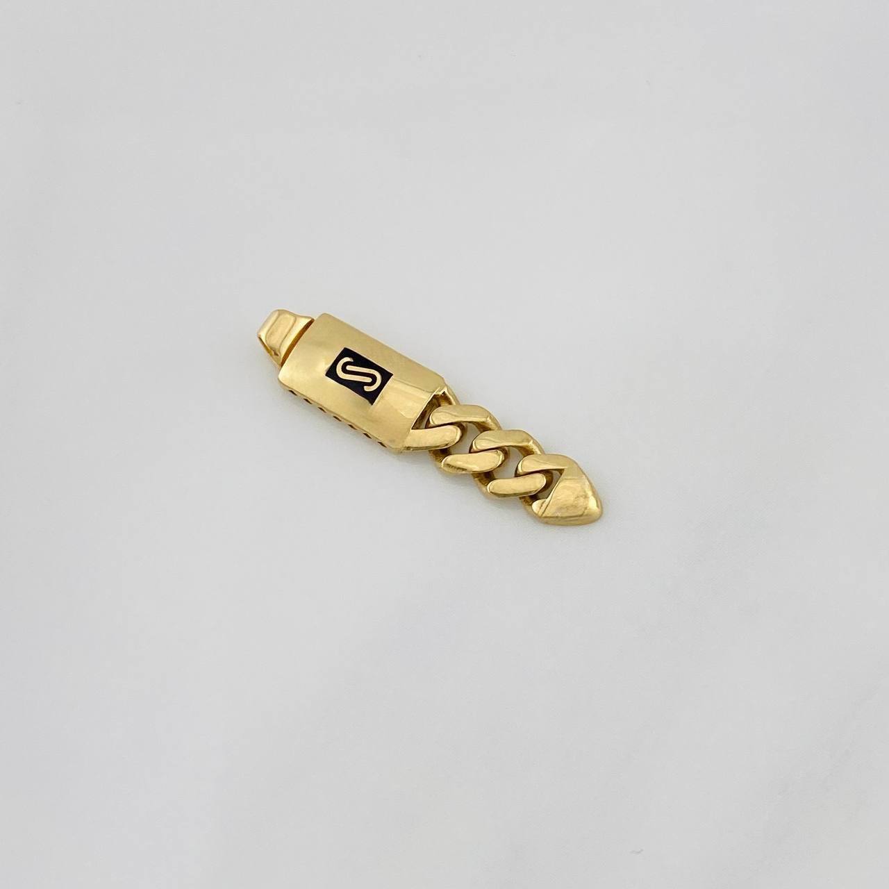 Dije Cubana Infinito 1.45g / 3cm Oro Amarillo 18K