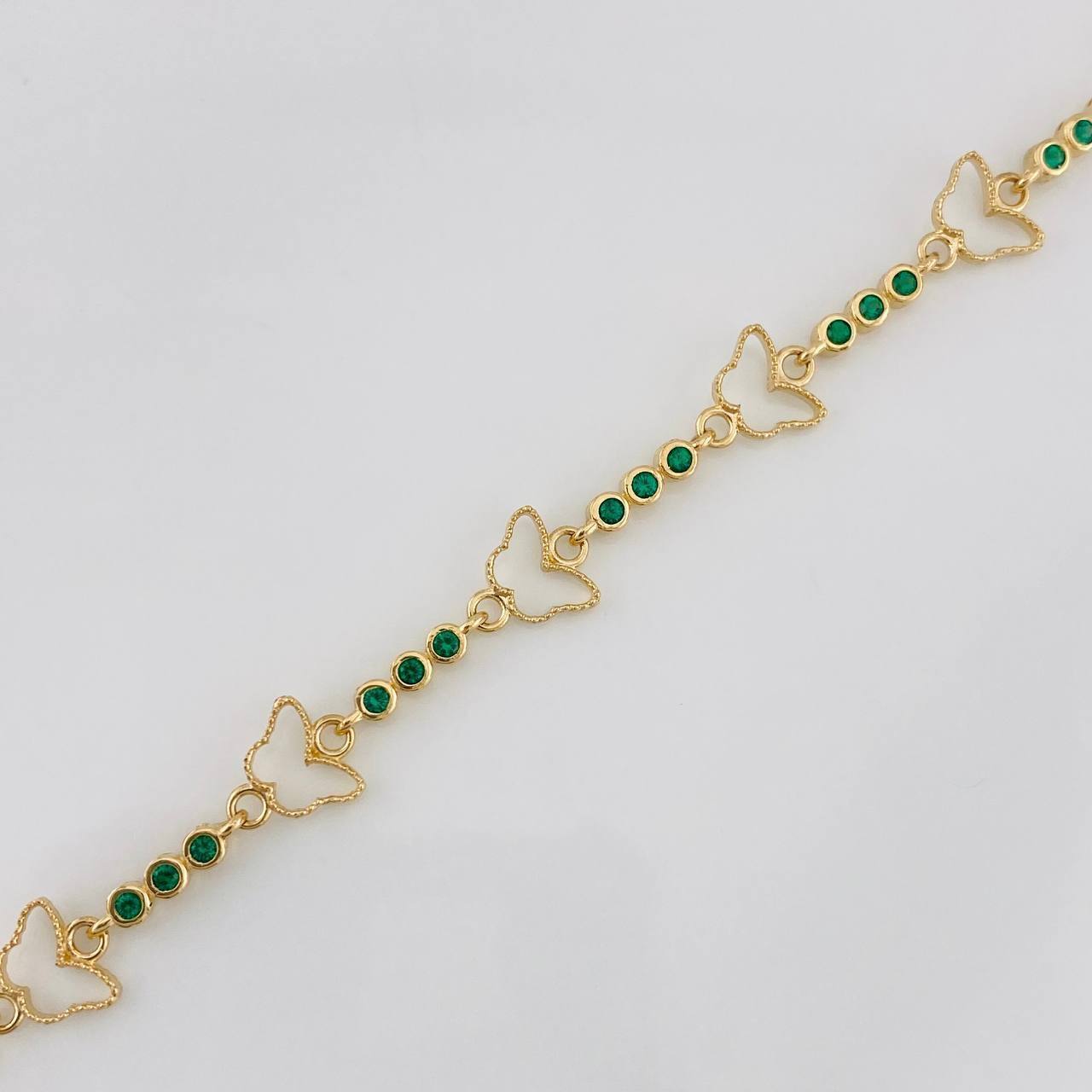 Pulso Halo Mariposa 5.55g / 17.05cm / 2.44mm Oro Amarillo 18K