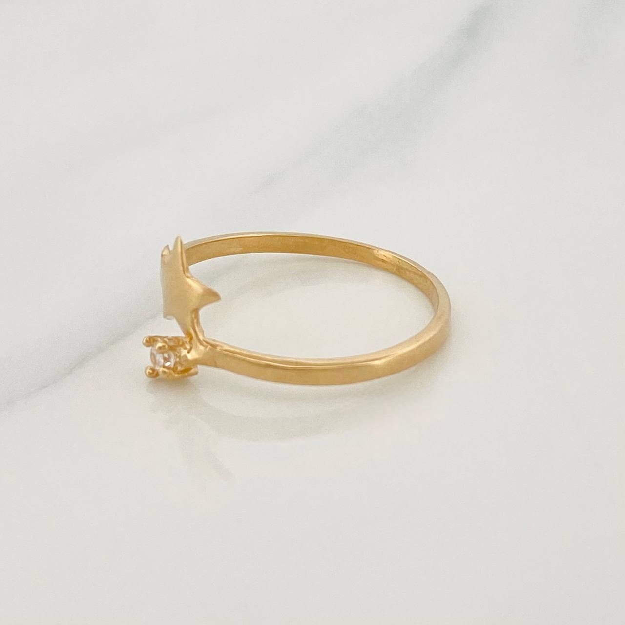 Anillo Estrella 1.5g / T7 Oro Amarillo 18K