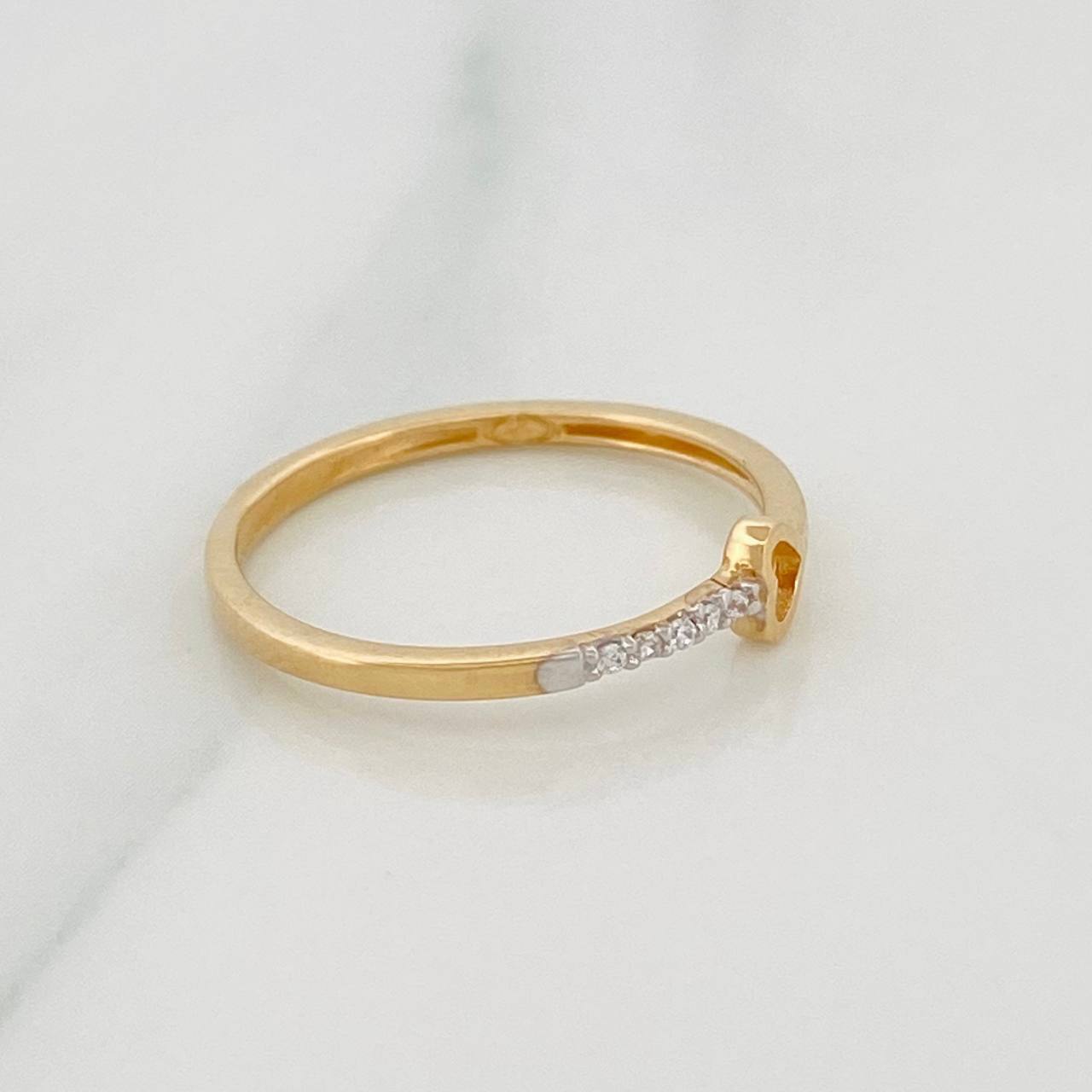 Anillo Corazon 1.45g / T6 1/2 Oro Amarillo / Oro Blanco 18K