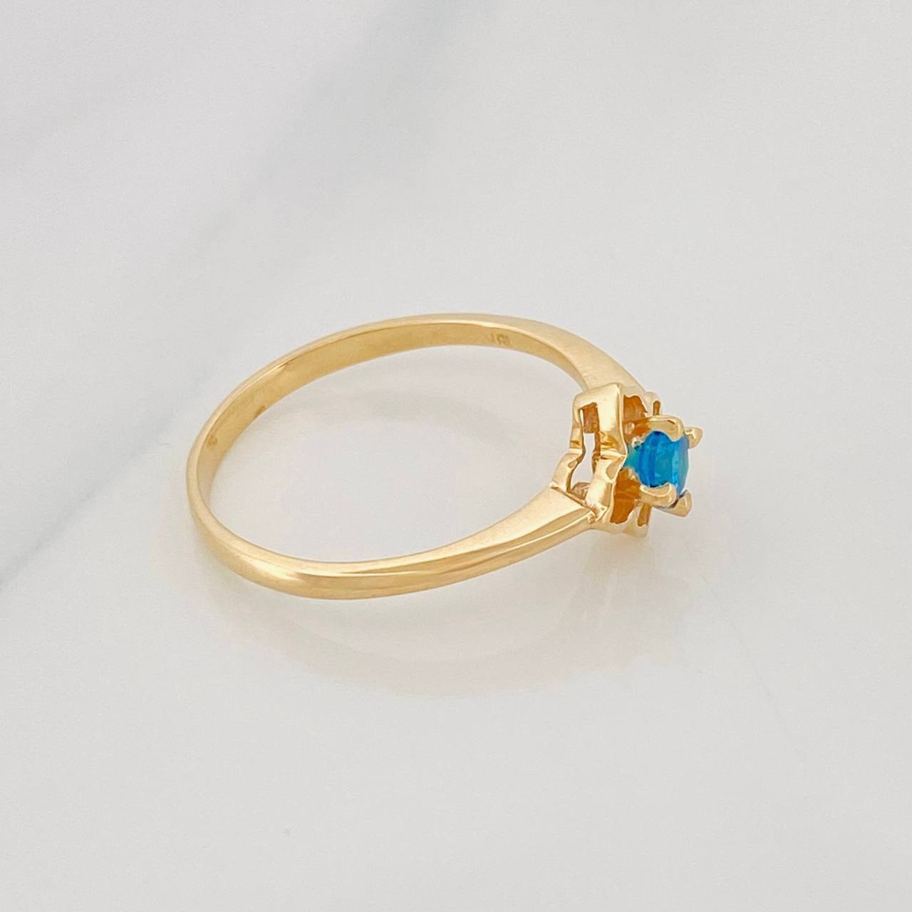 Anillo Flor 1.9g / T7 1/4 Oro Amarillo 18K