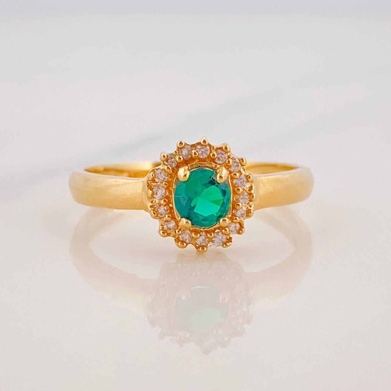 Anillo Halo 2.35g / T6 Oro Amarillo 18K
