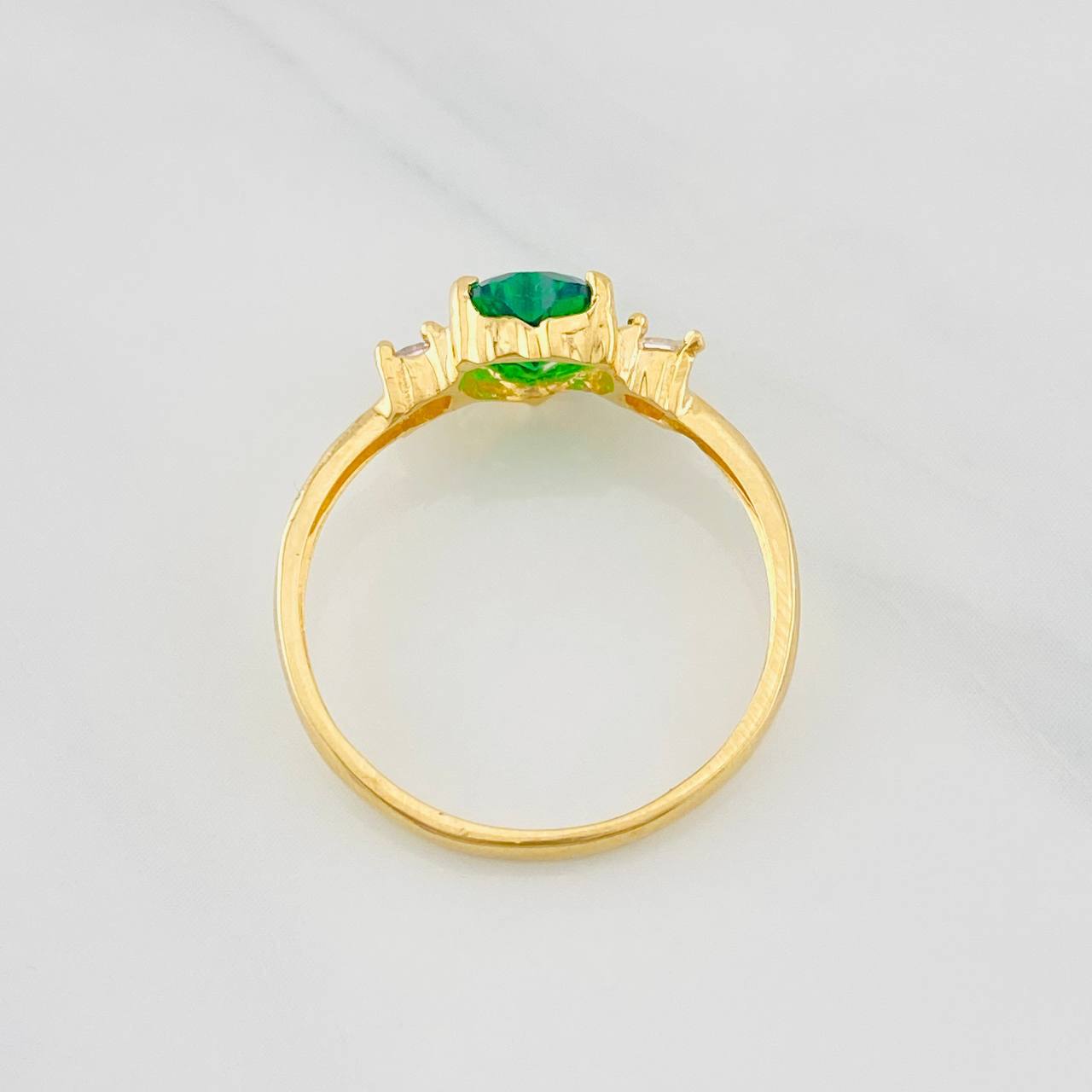 Anillo Corazon 1.6g / T7 Oro Amarillo 18K