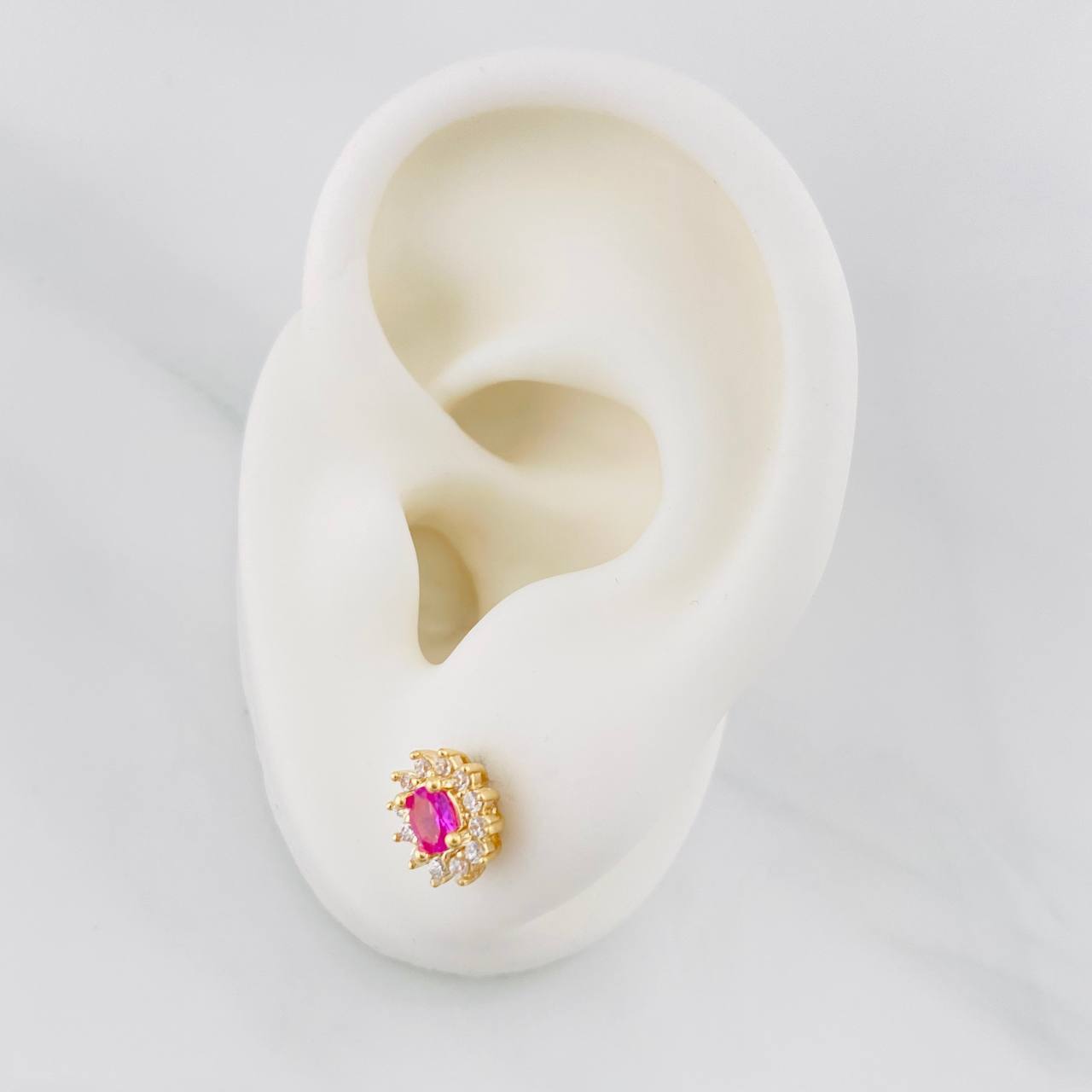 Topos Flor 2.3g / 7.26mm Oro Amarillo 18K