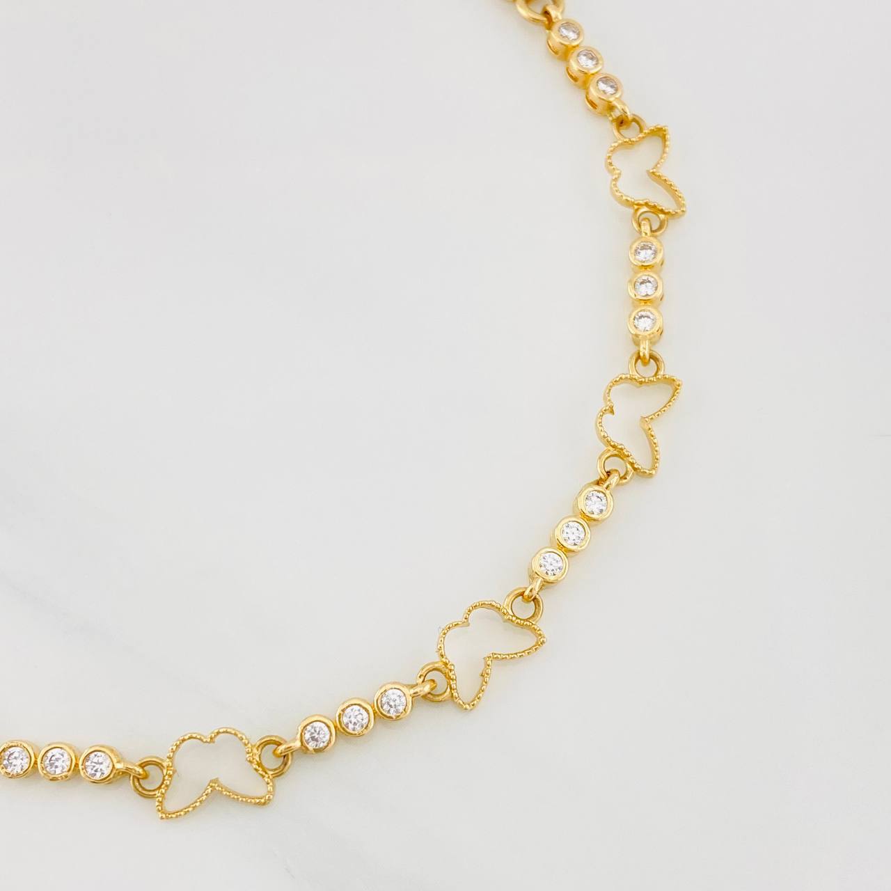 Pulso Halo Mariposa 5.7g / 19cm / 2.71mm Oro Amarillo 18K