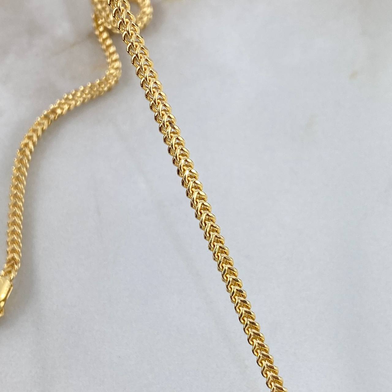 Cadena Franco 9.2gr / 60cm / 2.2mm Oro Amarillo +4