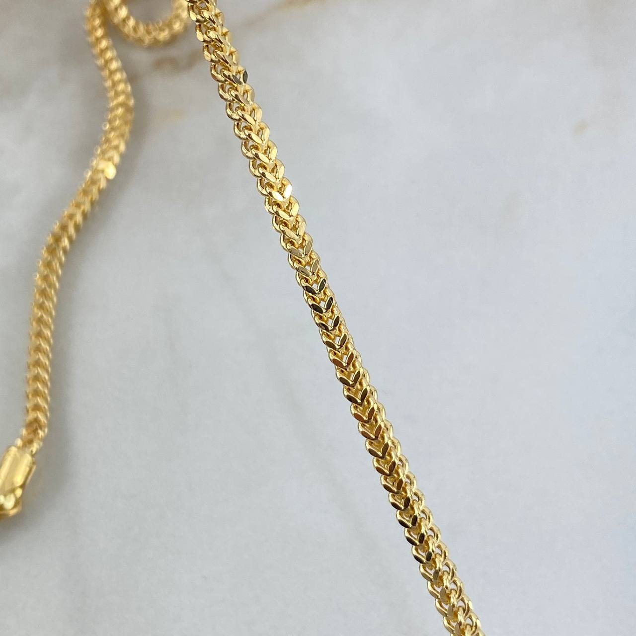 Cadena Franco 9.2gr / 60cm / 2.2mm Oro Amarillo +4