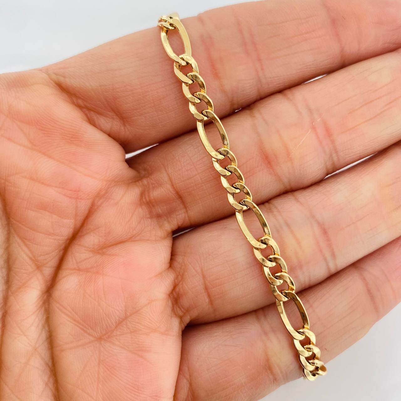 Pulso Figaro 2.2g / 19cm / 3.2mm Oro Amarillo 18K