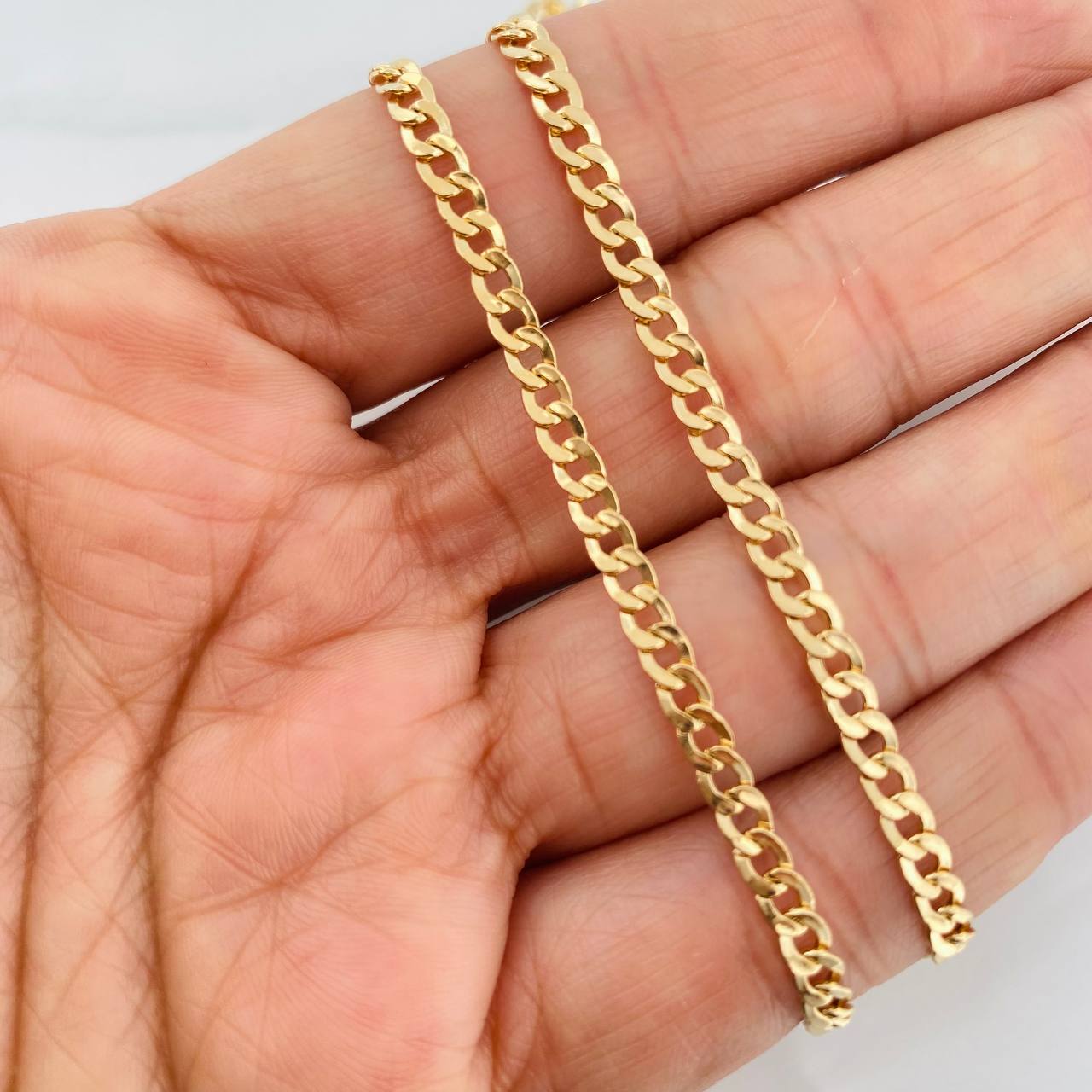 Cadena Cubana 7.35g / 60cm / 3.4mm Oro Amarillo 18K