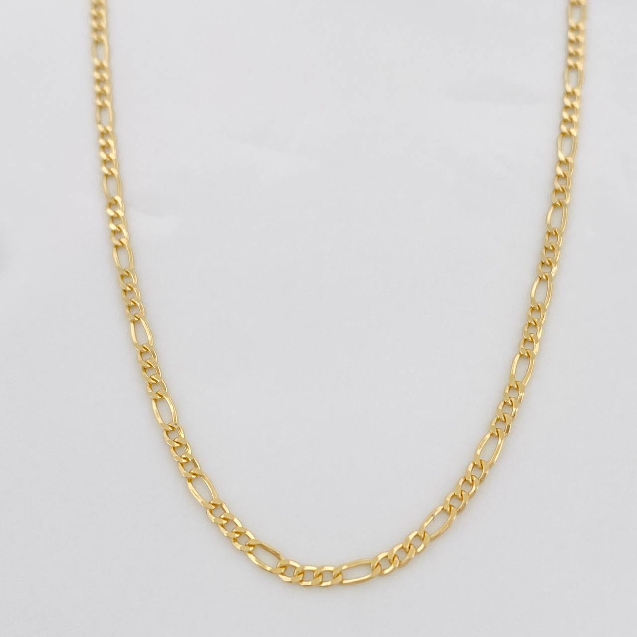 Cadena Figaro 1.3g / 45cm / 1.55mm Oro Amarillo 18K