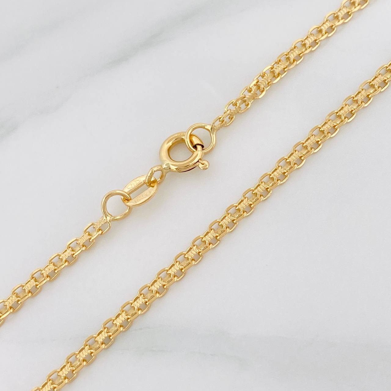 Cadena China 4.6g / 50cm / 2.2mm Oro Amarillo 18K