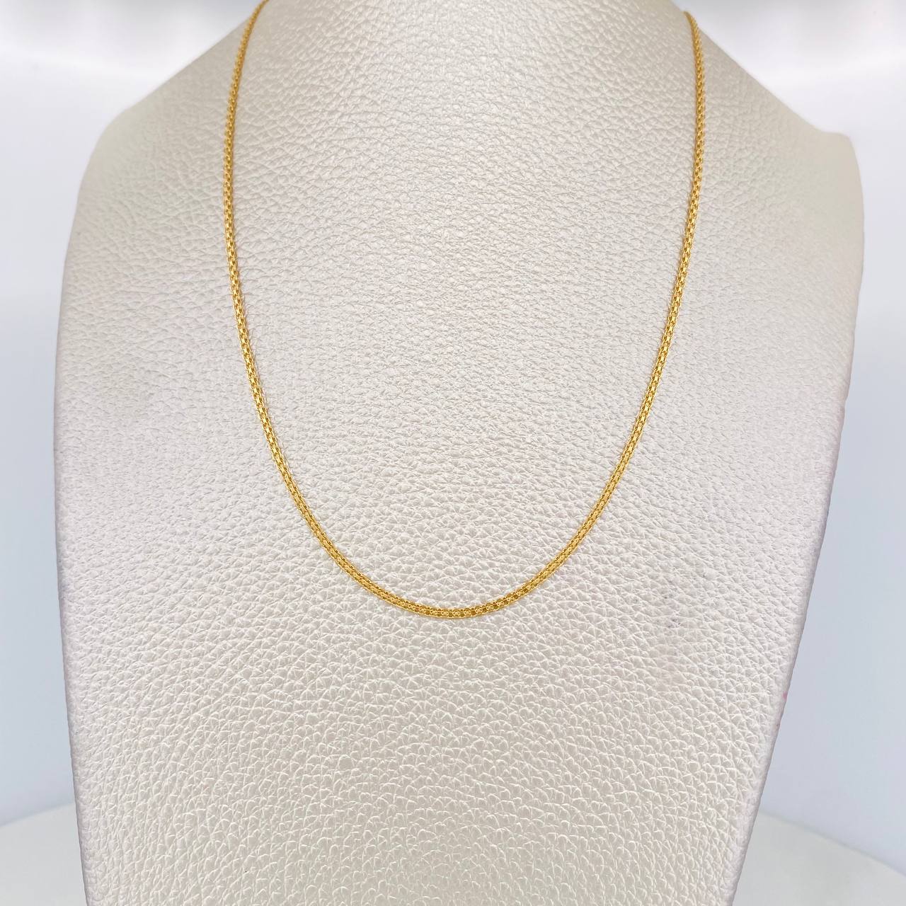 Cadena China 4.1g / 45cm / 1.95mm Oro Amarillo 18K