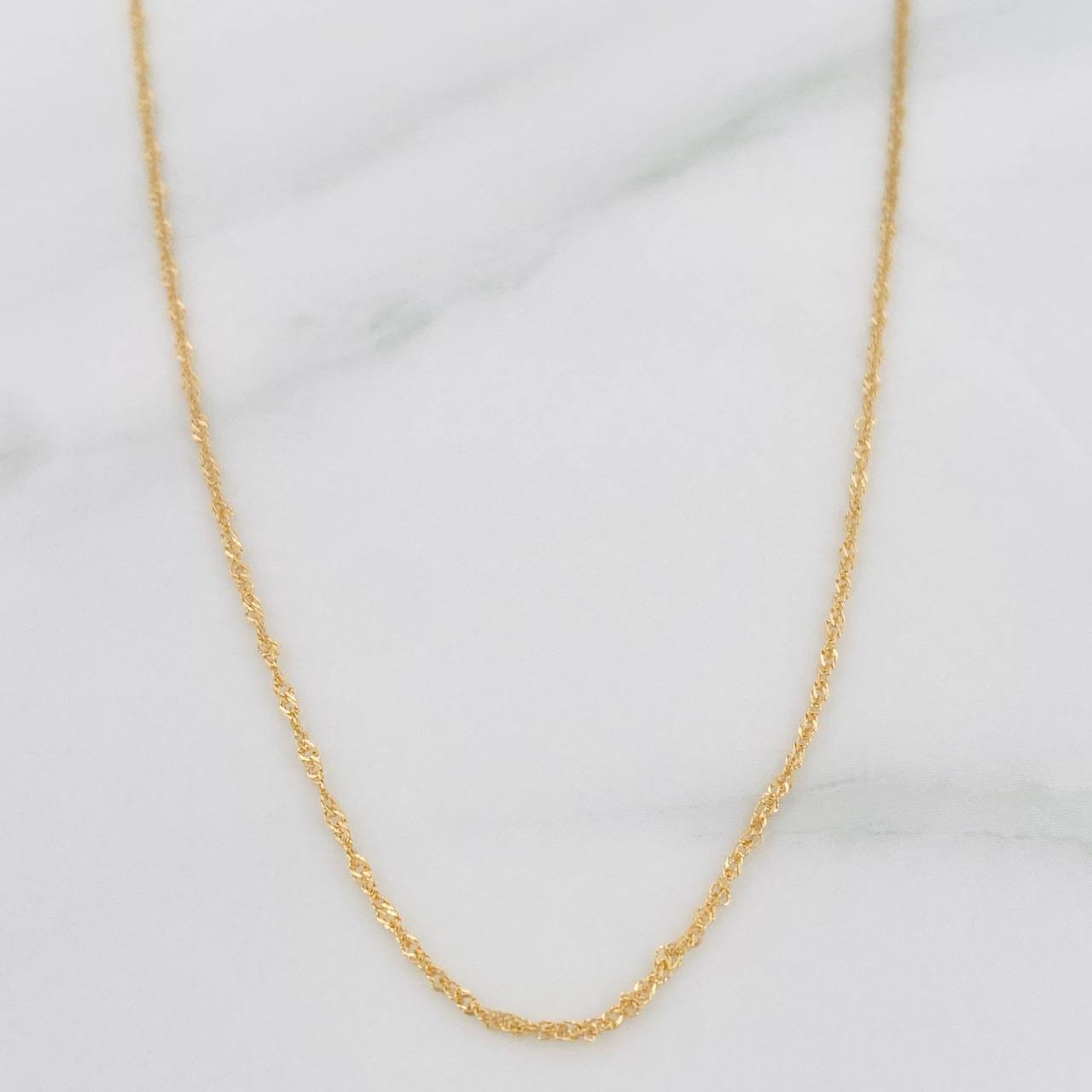Cadena Singapur 0.85g / 50cm / 0.7mm Oro Amarillo 18K