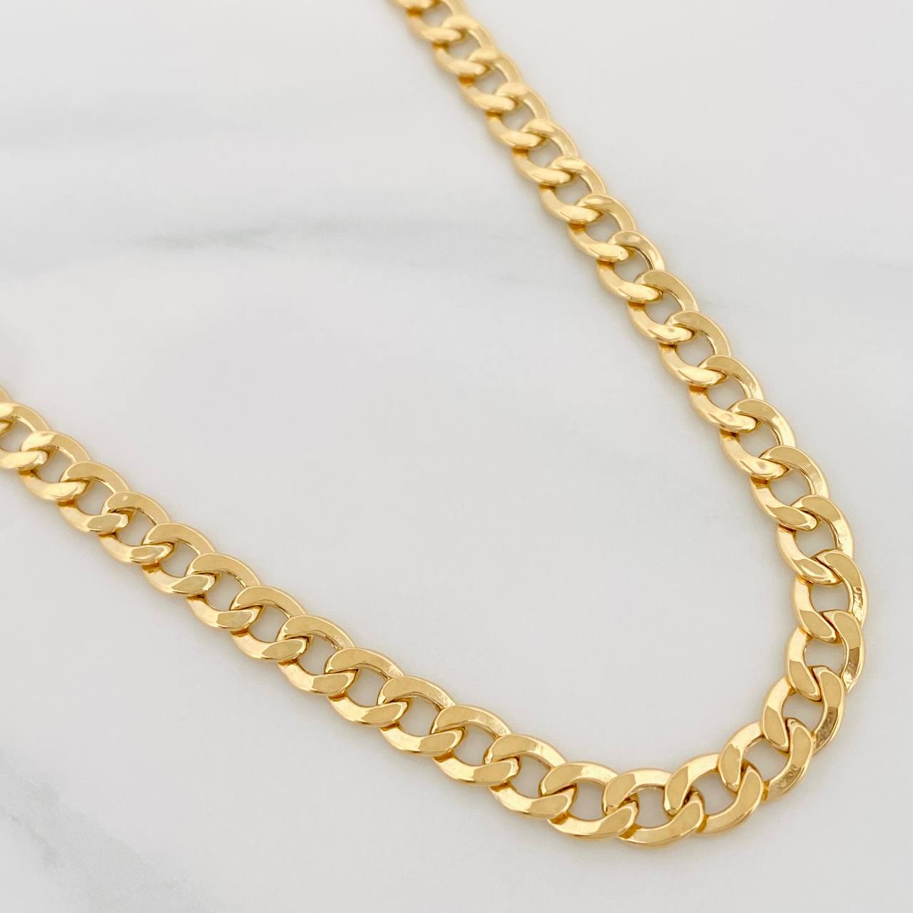 Cadena Cubana 9.95g / 60cm / 4.8mm Oro Amarillo 18K