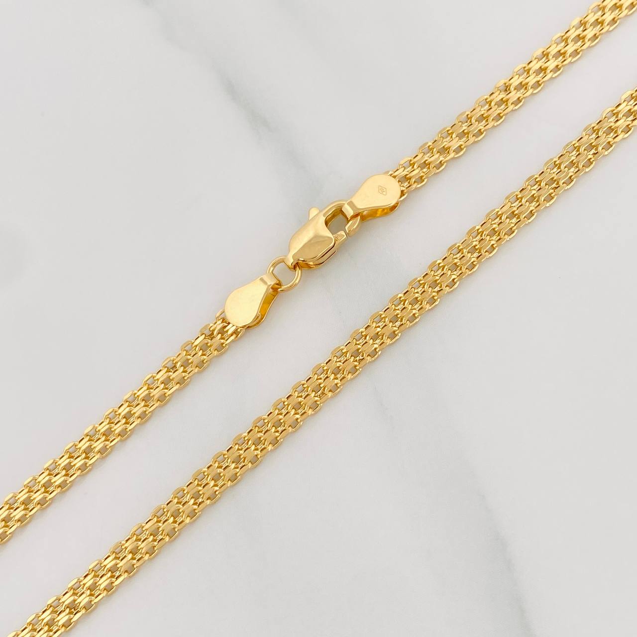Cadena China 4.2g / 45cm / 1.6mm Oro Amarillo 18K