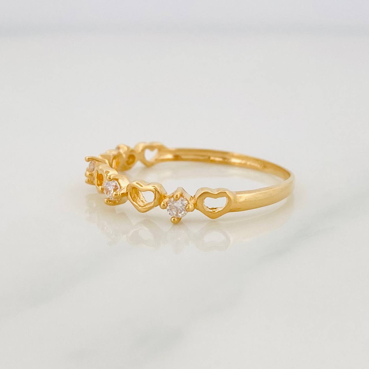 Anillo Corazones 1.1g / T6 1/2 Oro Amarillo 18K