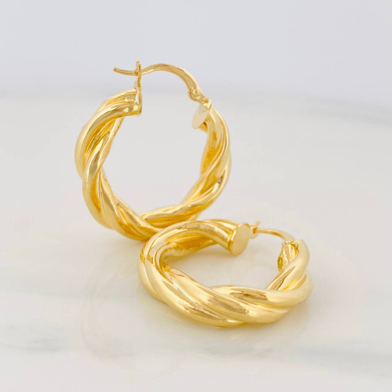 Candongas Mary 4.25g / 2.6cm Oro Amarillo 18K