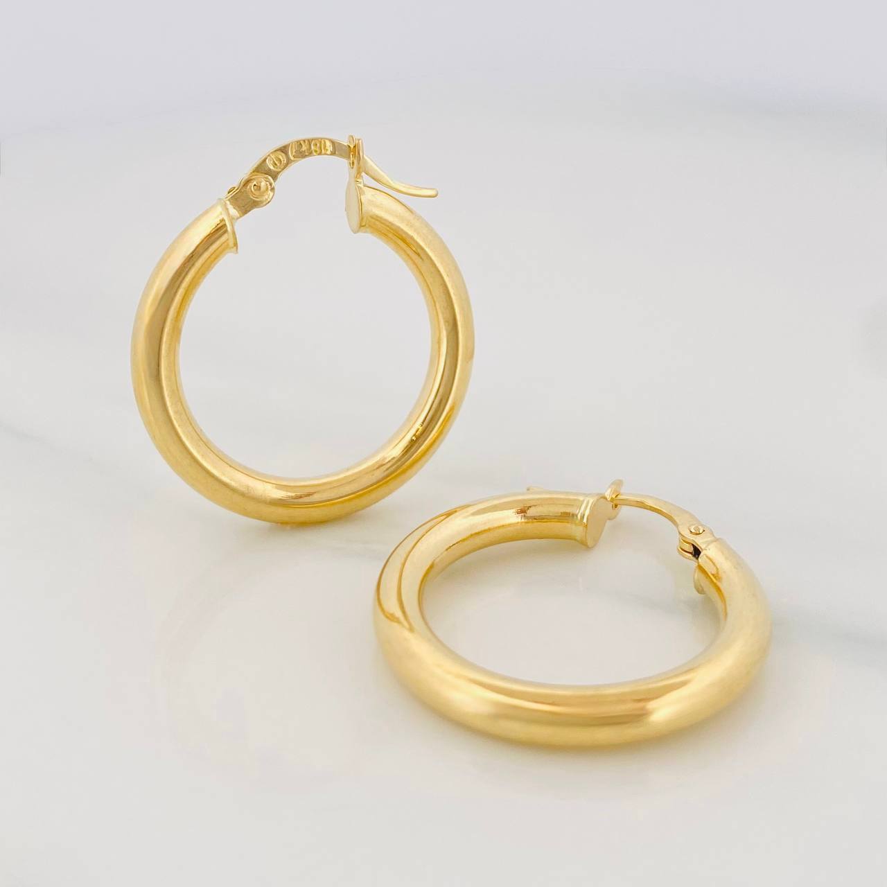 Candongas Aro Liso 2.7g / 2.5cm Oro Amarillo 18K