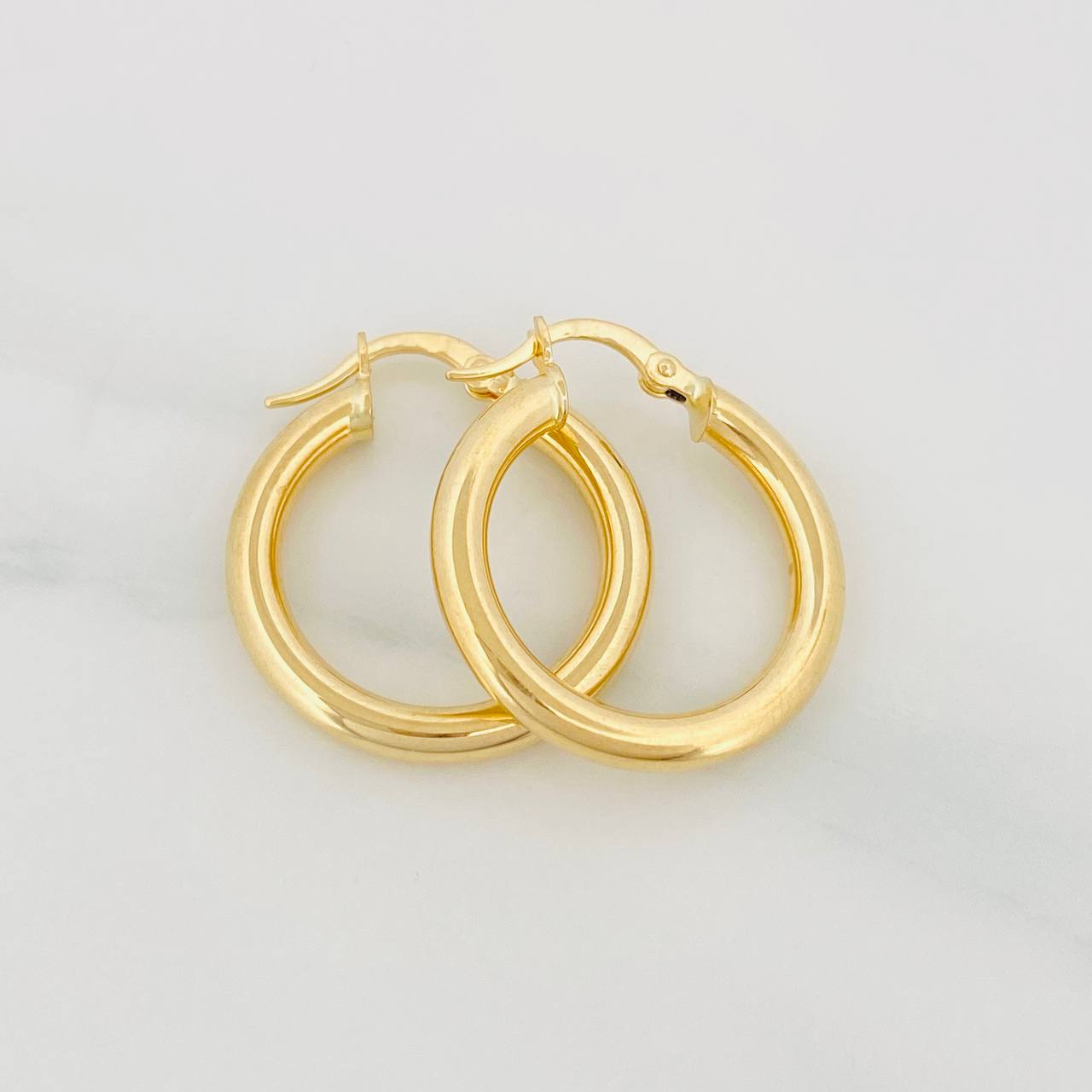 Candongas Aro Liso 2.7g / 2.5cm Oro Amarillo 18K